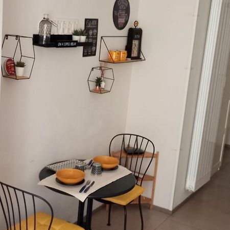 Holidaystudio Appartamento In Centro Σαλέρνο Εξωτερικό φωτογραφία