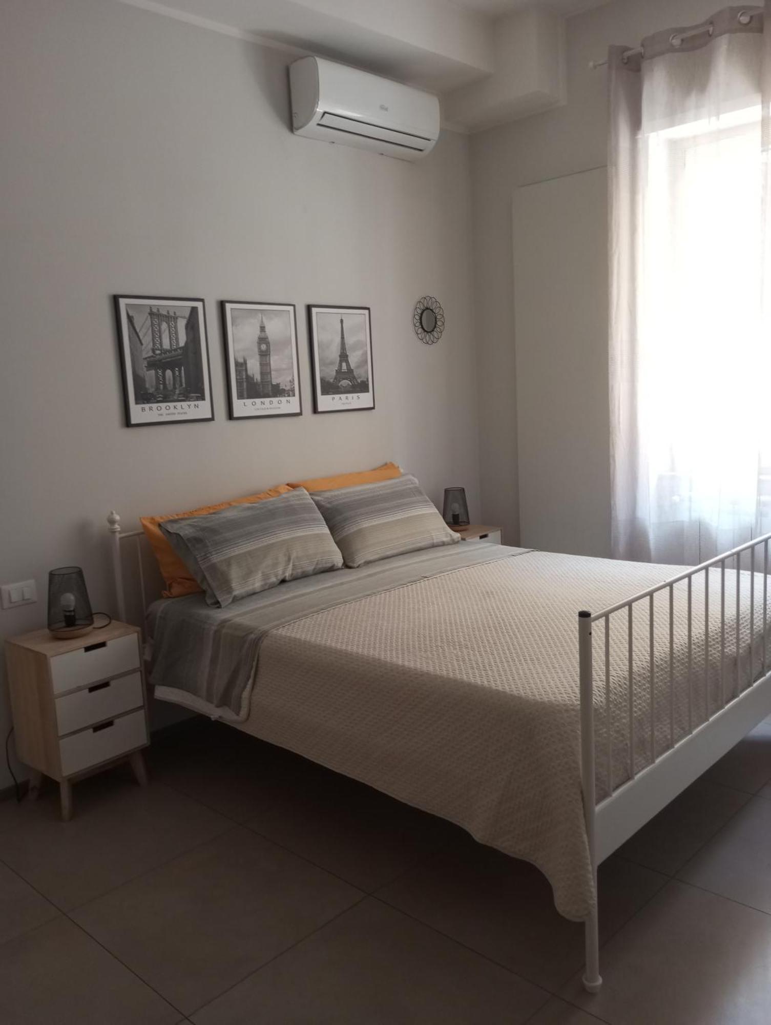 Holidaystudio Appartamento In Centro Σαλέρνο Εξωτερικό φωτογραφία